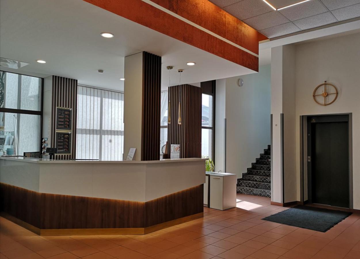 Pan Tadeusz Hotel Vilnius Luaran gambar