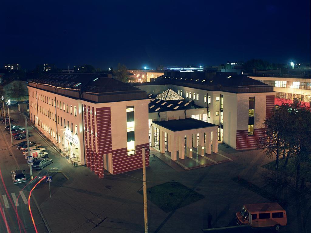 Pan Tadeusz Hotel Vilnius Luaran gambar