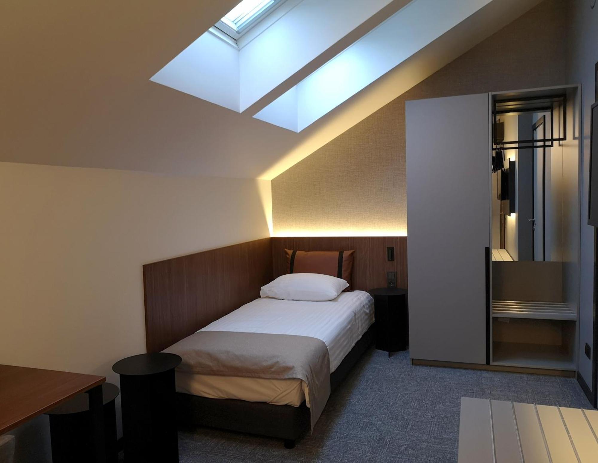 Pan Tadeusz Hotel Vilnius Luaran gambar