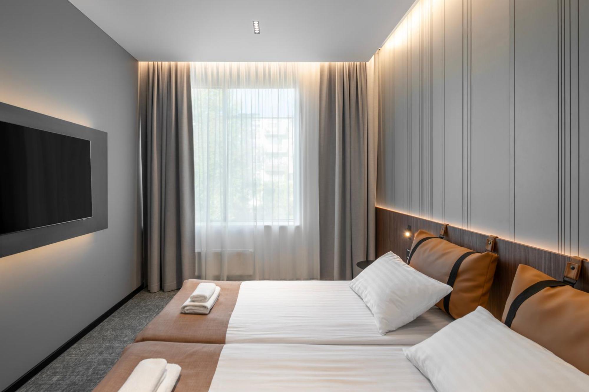 Pan Tadeusz Hotel Vilnius Luaran gambar