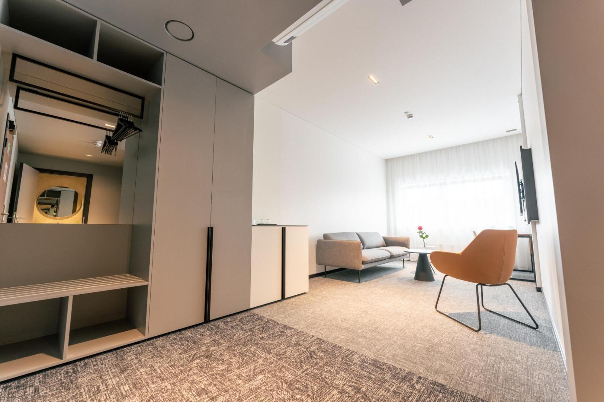Pan Tadeusz Hotel Vilnius Luaran gambar