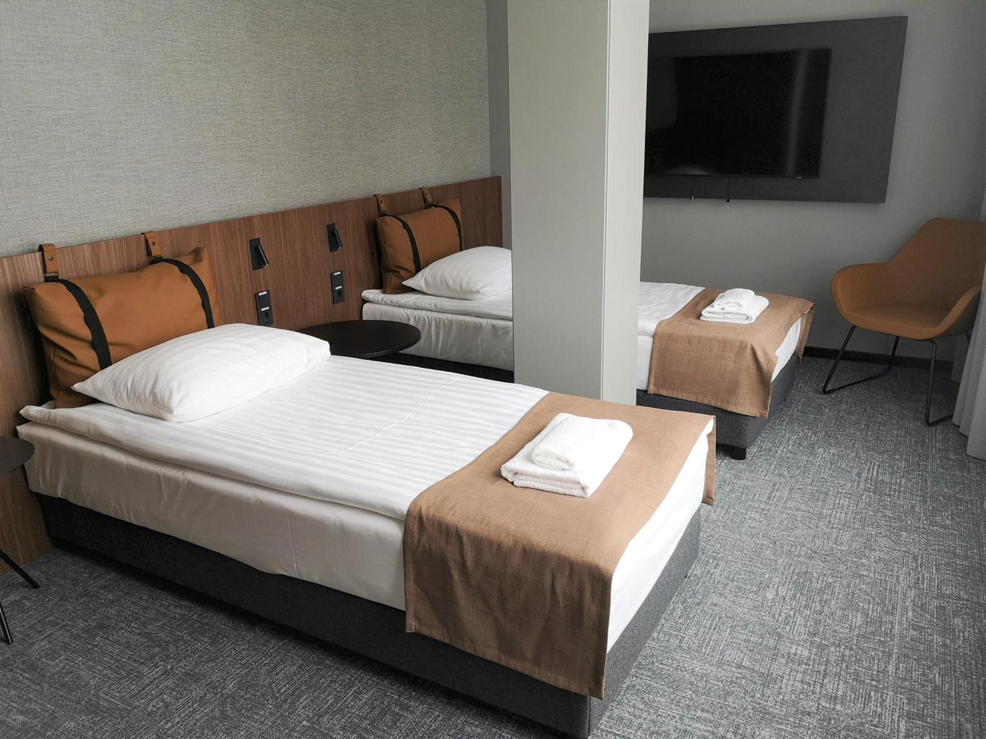 Pan Tadeusz Hotel Vilnius Luaran gambar
