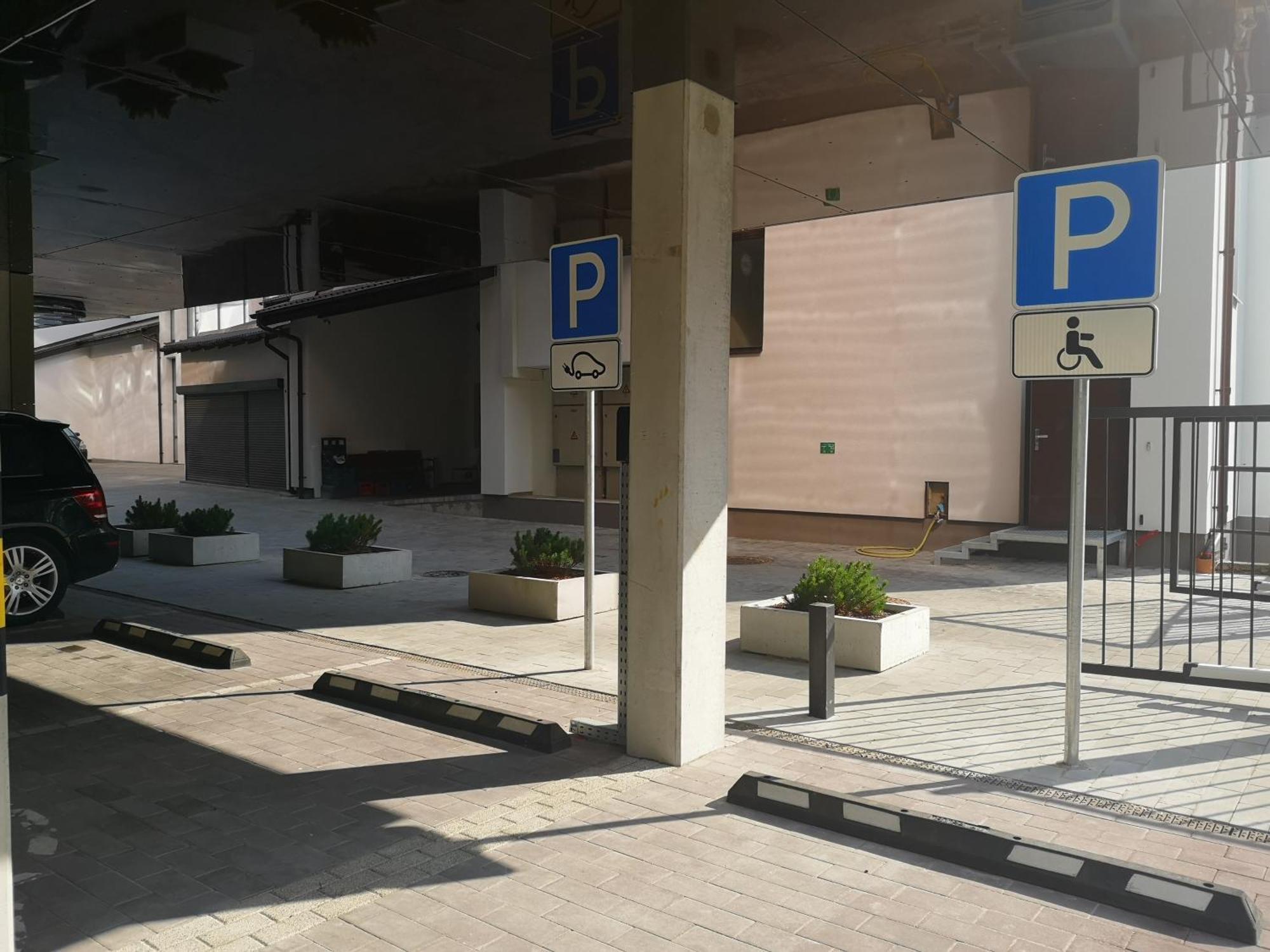 Pan Tadeusz Hotel Vilnius Luaran gambar