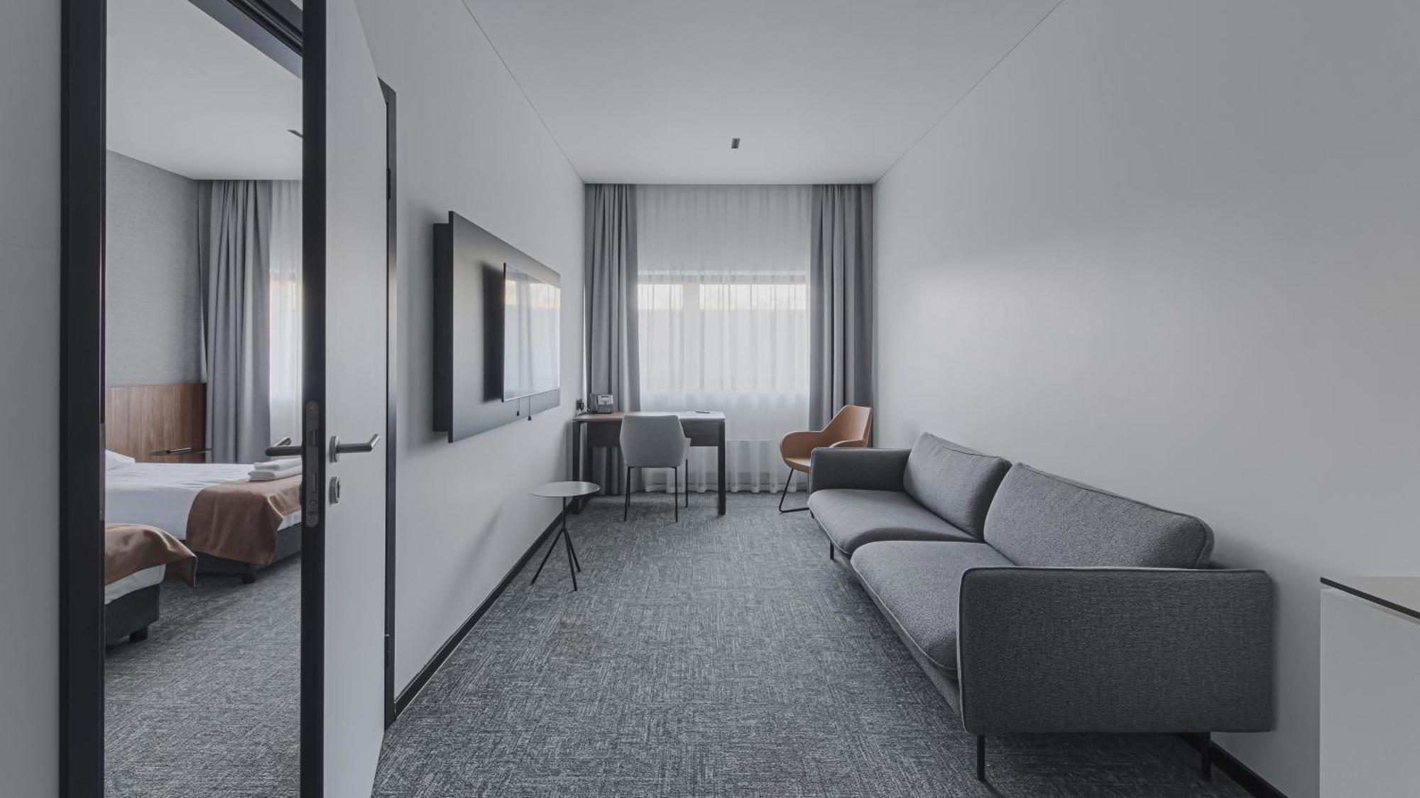 Pan Tadeusz Hotel Vilnius Luaran gambar