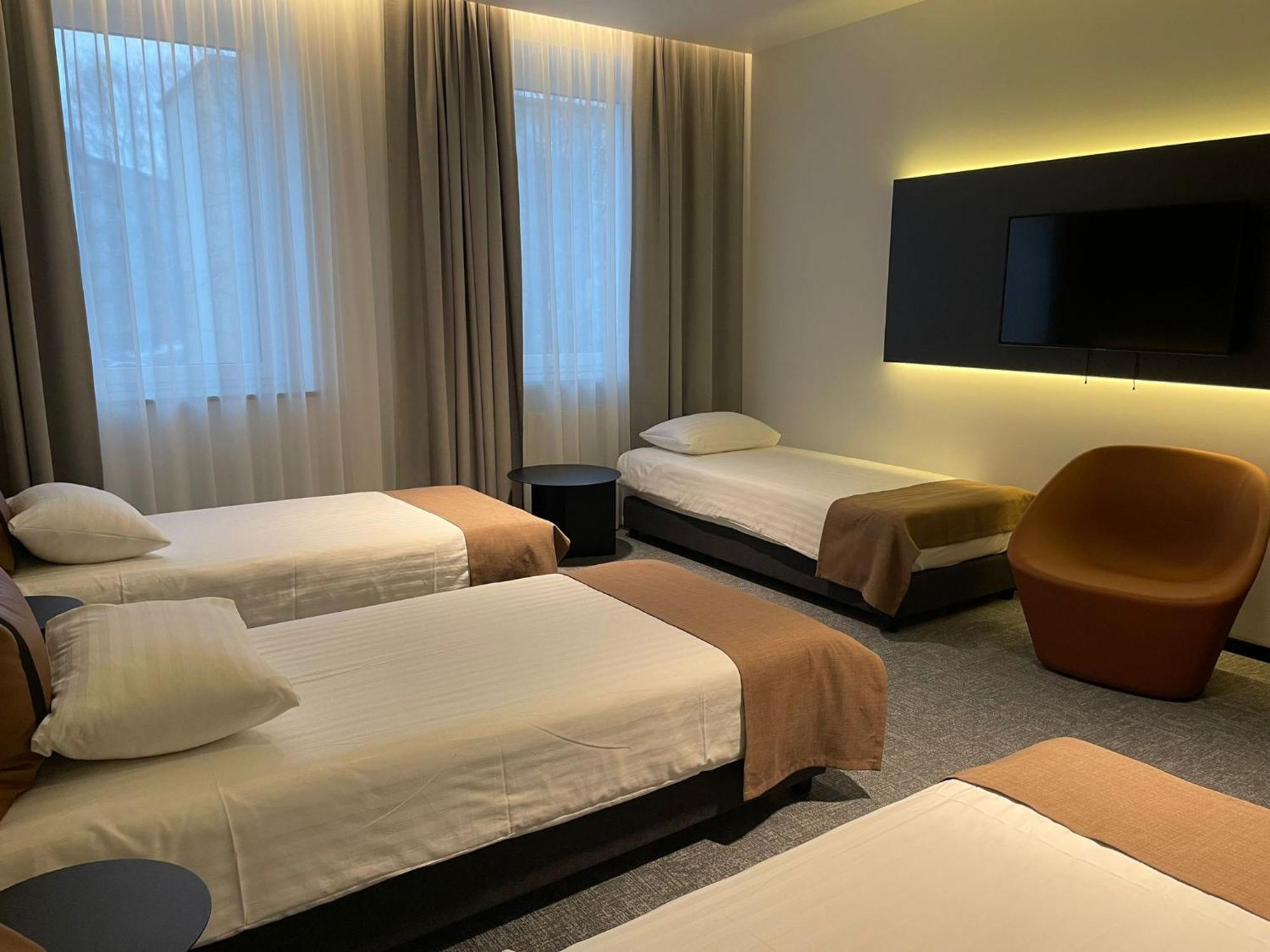 Pan Tadeusz Hotel Vilnius Luaran gambar